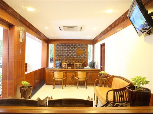Meenakshi'S Sunshine Hotel Madurai Exterior foto